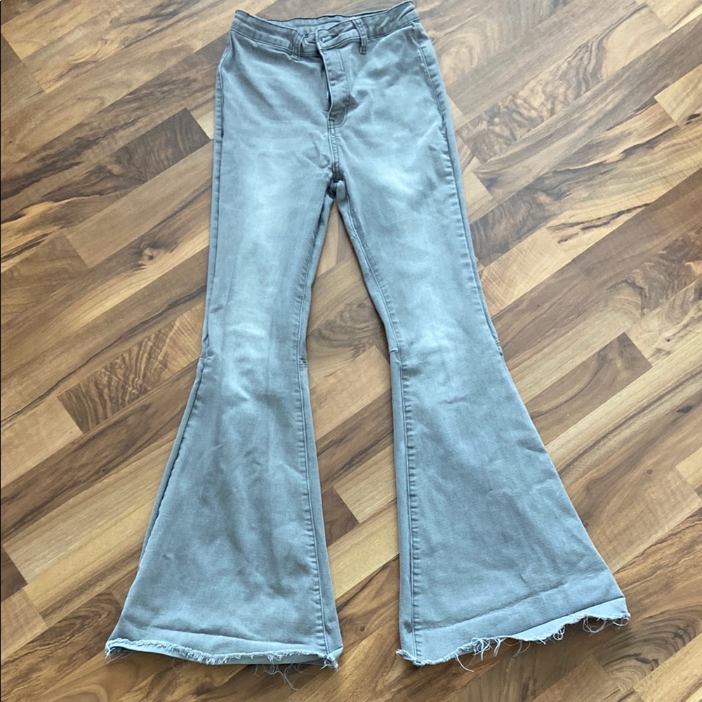 Women's Flared Gray Jeans